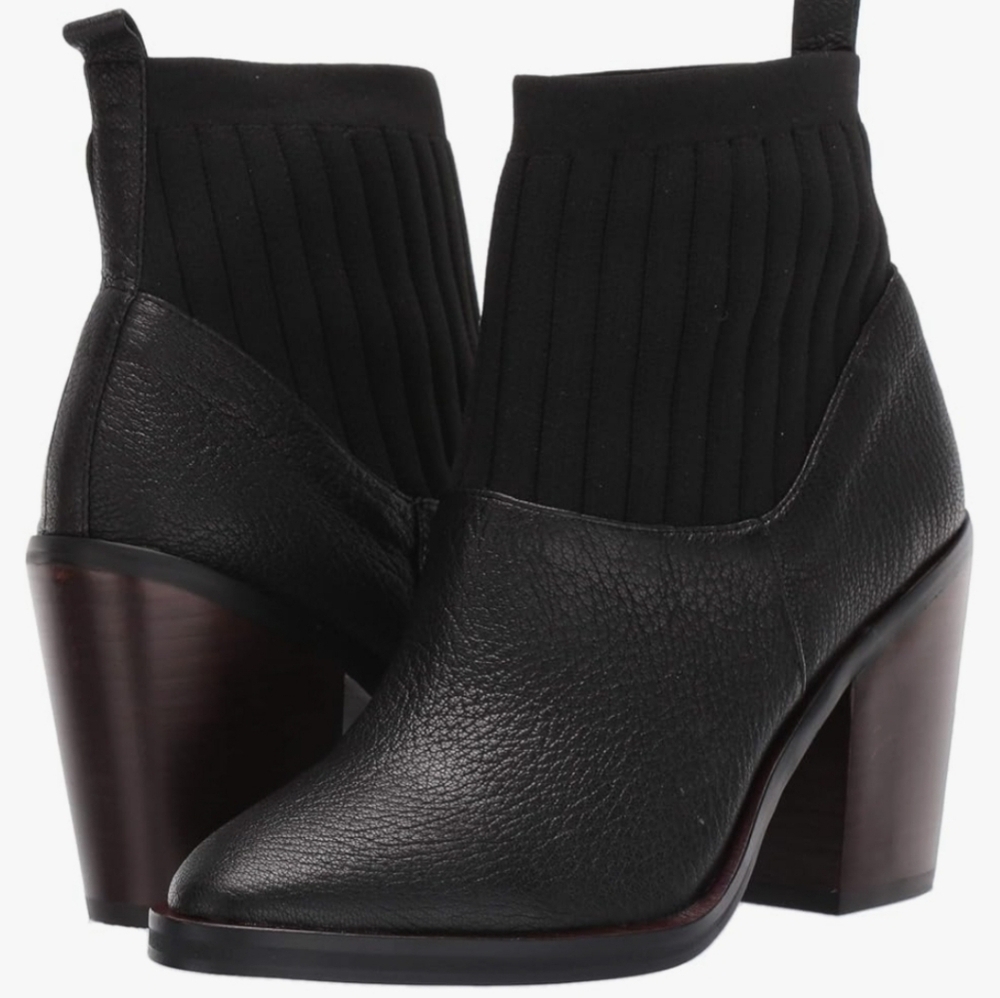 Kelsie Dagger Black Ankle Boots